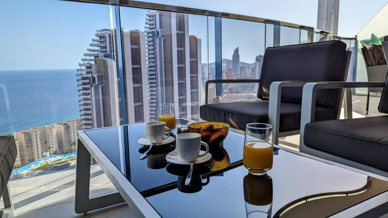 Sunset Waves Wow Apartment เบนิดอร์ม ภายนอก รูปภาพ