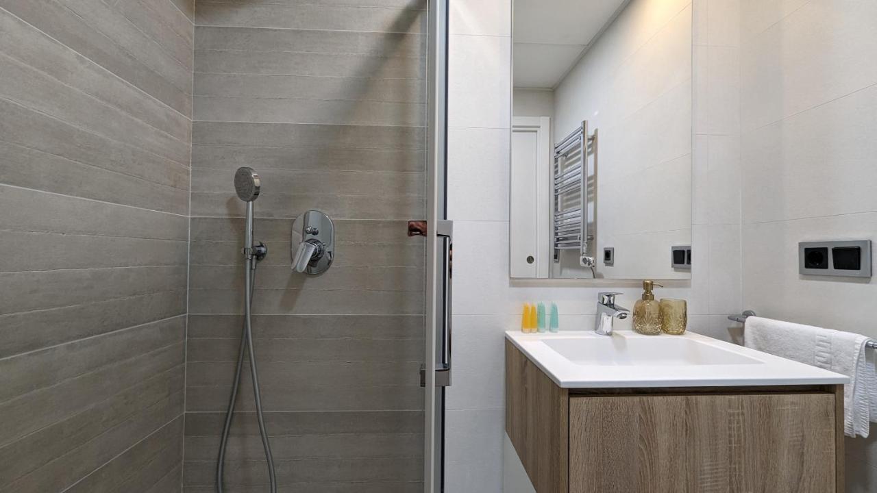 Sunset Waves Wow Apartment เบนิดอร์ม ภายนอก รูปภาพ